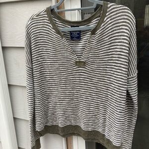 Abercrombie 100% cotton sweater